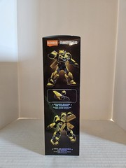 Blokees Classic Class DOTM Transformers Bumblebee Model Kit Action Figure NEW