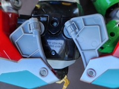 Voltron Legendary Defender 16″ with sword 2017 Playmates toys