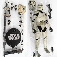 Sideshow Collectibles 1/6 Scale Star Wars Clone Trooper Deluxe Veteran Figure