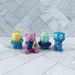 Hasbro Lost Kitties Lot Of 4 Miniature Collectible Figures