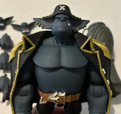 Lone Coconut Plunderlings Plunderstrong – Captain Blacjak Loose Figure