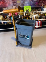 WWE SmackDown Trash Can & Broom grapple gear construction chaos WWF Jakks