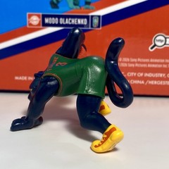 GOAT THE MOVIE 2″ Mystery Roarball Capsule Jett Filmore Panther Mini Figure Jada