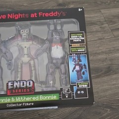Five Nights at Freddys Endo Series Bonnie Collector Figure Set Purple New