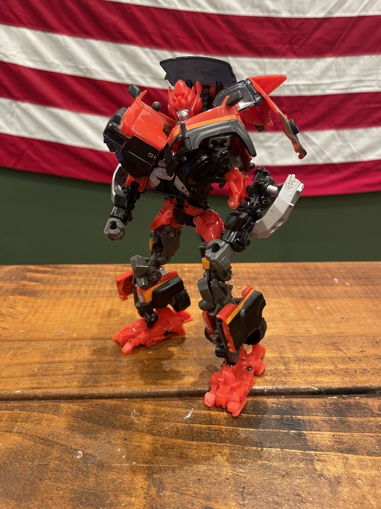 Transformers Dark of the Moon – Ironhide Cannon force Action Figure