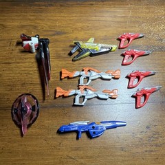 Power Rangers Time Force TF Fighter Pink Blue Green Red Ranger Weapons Lot