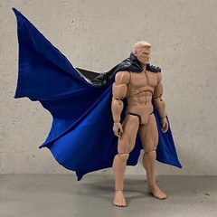 SU-C-BAT-BKBU: Two Tone Black Blue fabric wired cape for 6″ ~ 7″ Batman Figure