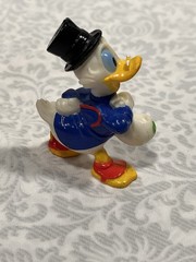 Disney Duck Tales Scrooge McDuck 2.25″ Tall PVC Figure 1991 Kellogg’s