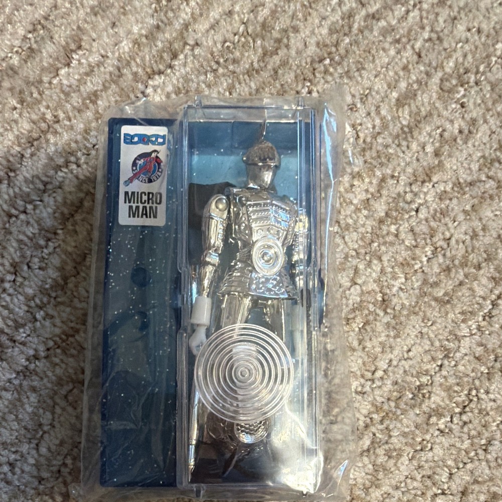 MC8 Silver Microman Takara Action Figure Very Rare, Micronauts Series NEW!!!