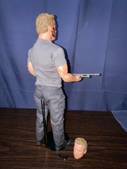 Hot Toys MMS307 Terminator T-800 Guardian Genisys 1/6 Figure Used Arnold