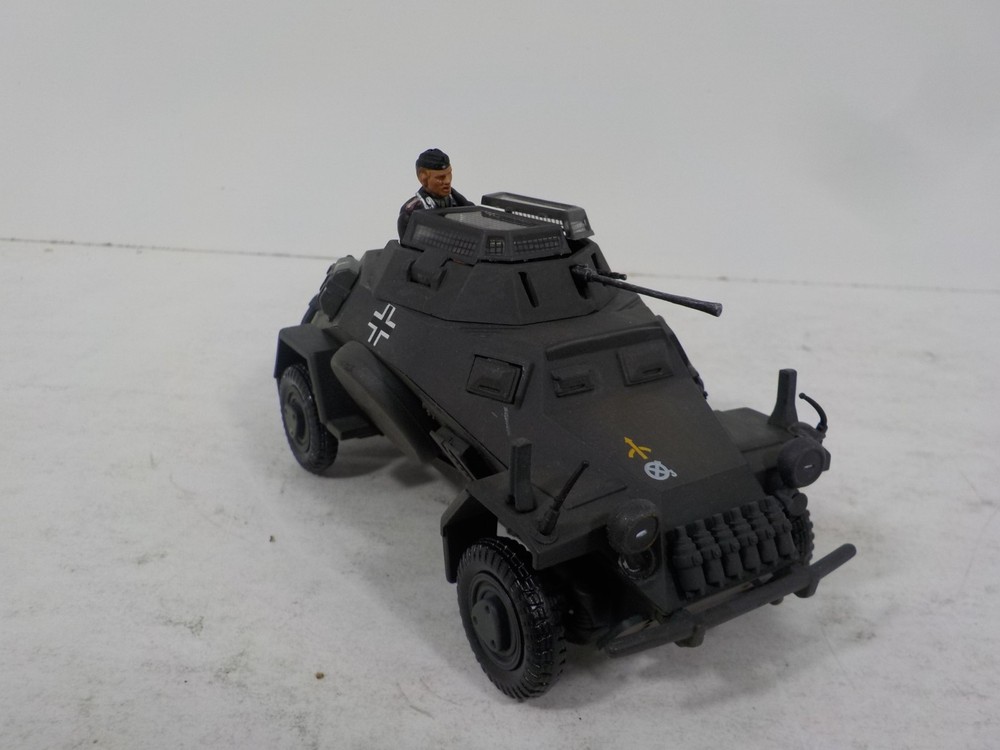 N A0129 21st Century Toys Ultimate Soldier WWII German Panzerspähwagen Vehicle