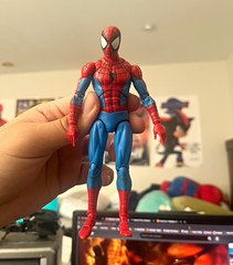 Medicom Toy MAFEX 185 The Amazing Spider-Man Figure w/ shoulder mod