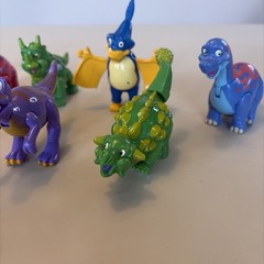 Downtown Disney TRex Cafe Toy Dinosaurs Souvenir Lot Of 8 Miniature Figures