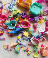 Huge Mixed Lot My Little Pony, 72 Ponies Over 100 Various Accessories 3 Playsets