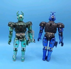 1996 Bandai Beetleborgs Blue Stinger & Green Hunter Action Figure Lot Of 2