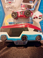Paw Patrol True Metal PAW Patroller Die-Cast Team Vehicle with 1:55 Scale Ryder
