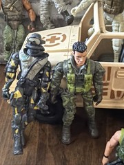Military Action Figure Lot Of 13 3.75” Soldiers The Corps Chap Mei W/jeep Lot
