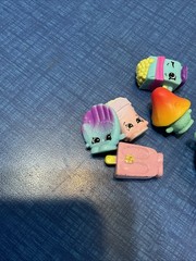 Shopkins Large Lot Figures Food Dolls Furniture 500 + Mixed Years Generations