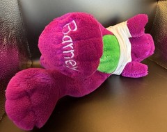 Vintage 1992 Original Barney Dinosaur (closed mouth) + Barney Hair bow