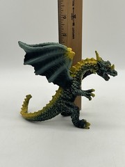 2 Dragon Action Figures 2007 Green Yellow “Dark Dargon” & Plastoy Red Yellow 👀