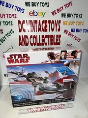 Star Wars The Force Awakens Resistance Ski Speeder w/ 3.75″ Poe Dameron Figure