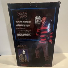Sideshow Collectibles Freddy Krueger Figure Freddy vs. Jason Mask Glove Boxed