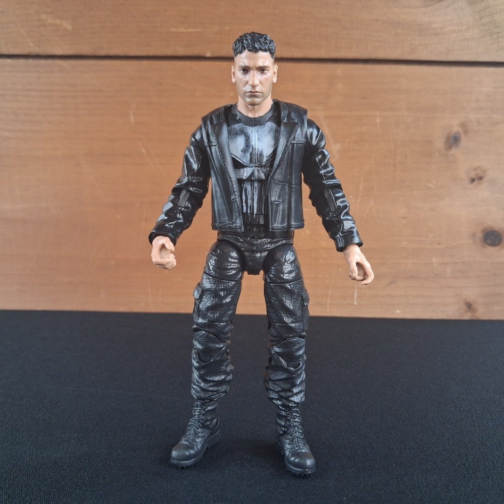 Marvel Legends Daredevil Punisher Action Figure PLEASE READ