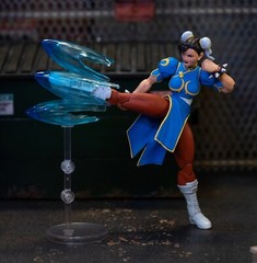 Jada Toys Street Fighter II Ultra Chun-Li 6″ Figure