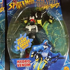 (4) SPIDER-MAN WEB SPLASHER HYDRO-BLAST ACTION FIGURE TOYBIZ NEW VENOM KAYAK