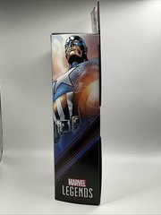 Marvel Legends Series: Ultimate Captain America 6 Inch Collectible Action Figure