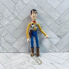 Vintage 1999 Disney Pixar Toy Story 2 Ropin Rescue Woody Action Figure