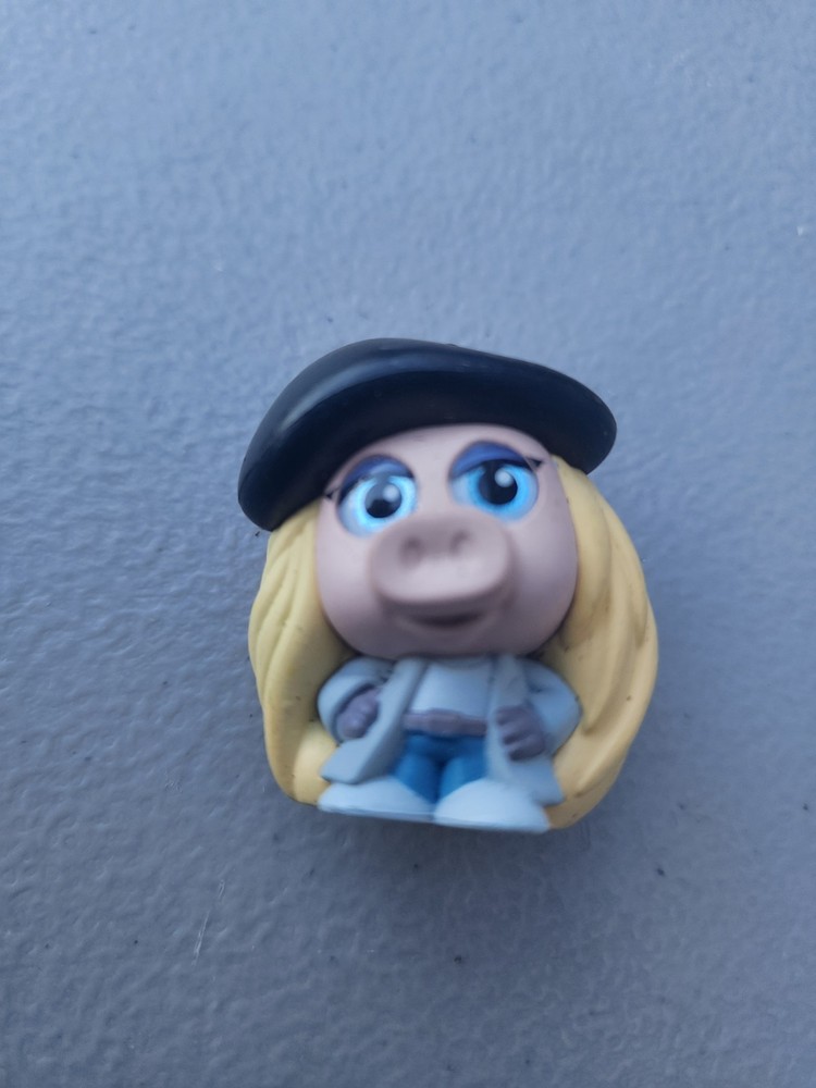 Disney Doorables Let’s Go Series 2 Miss Piggy Figure Muppets