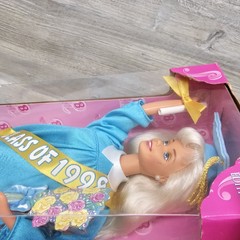 Graduation Barbie Special Edition Class of 1999 Doll NIB Mattel 17830 Vintage