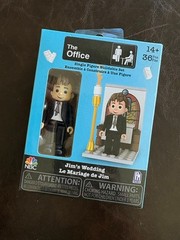 The Office Single Figure Buildable Sets Jim’s Wedding & Pam’s Beach Games – PM