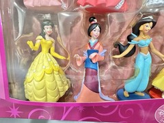 DISNEY Princess Figurines 8-Piece Set Disney Store Exclusive Complete (Box Wear)