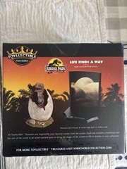 Jurassic Park 30th Anniversary LIFE FINDS A WAY Baby Velociraptor in Egg