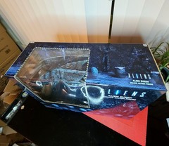 Aliens Xenomorph Alien Queen Ultra Deluxe Quarter Scale Action Figure