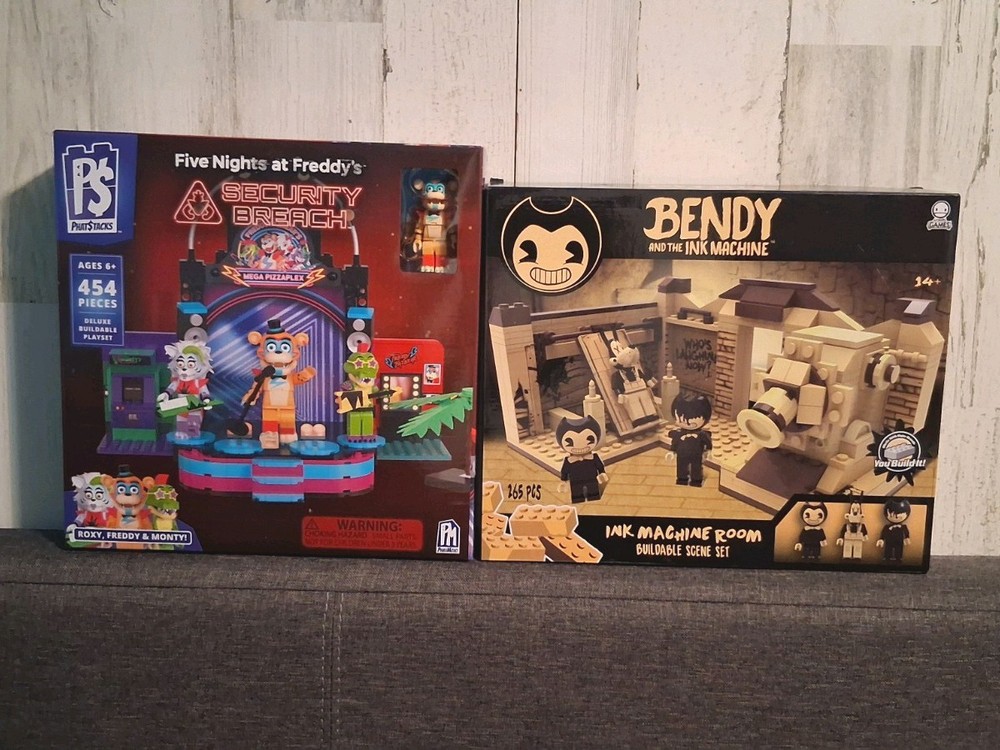 Five Nights at Freddy’s Security Breach Pizzaplex And Bendy Ink Room Sets