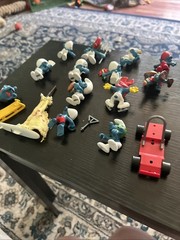 Schleich Smurf Pre Owned Lot 16 Pieces 13 Figurines 1979-1980s