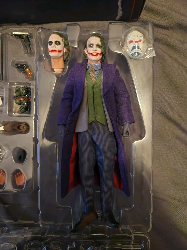 Filix Toys The Clown (Heath Ledger’s Joker) 1/2 Scale Figure (READ DESCRIPTION)