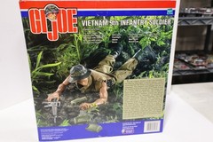 Vietnam 9th Infantry Soldier G.I. Joe 12″ Action Figure Set 2001