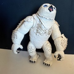 DUNGEONS & DRAGONS GOLDEN ARCHIVE OWLBEAR DORIC FIGURE WHITE HONOR AMONG THIEVES