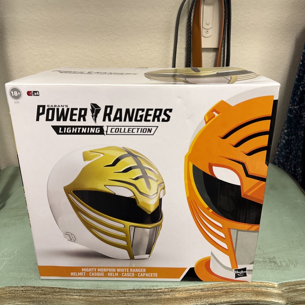Hasbro Mighty Morphin Power Rangers Lightning Collection White Ranger Helmet New
