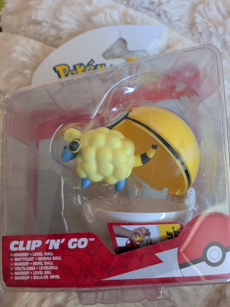 New Damaged Pkg Open Pokemon Clip N Go Mareep Poke Ball Action Battle Figure Toy