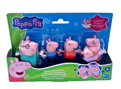 Hasbro Peppa Pig Peppa’s Family of Five Set Figures Hold Hands Ages 3+New In Box