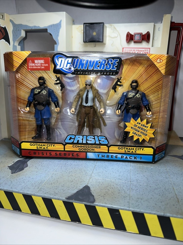 DC Universe Infinite Heroes Crisis Series Three Pack Commissioner Gordon