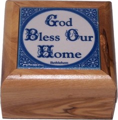 First Communion Rosary Box – Bethlehem Olive Wood (Ceramic – God Bless Our Home)