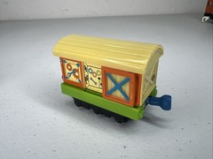 Chuggington Die-Cast Calley w/ Box Car Learning Curve Die Cast Train Engine 2010