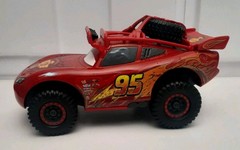 Disney Pixar Cars Radiator Springs 500 1/2 Off Road Lightning McQueen Mattel