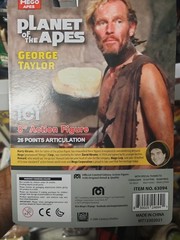 TOPPS MEGO EXCLUSIVE SET OF 2 PLANET OF THE APES ZIRA AND TAYLOR…….MIP !
